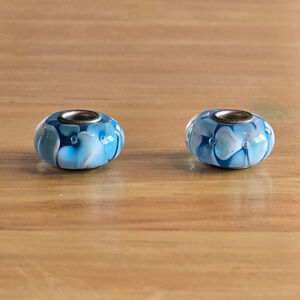 Murano Glass Charm Bracelet Bead Spacer Silvertone Women's White Blue Floral